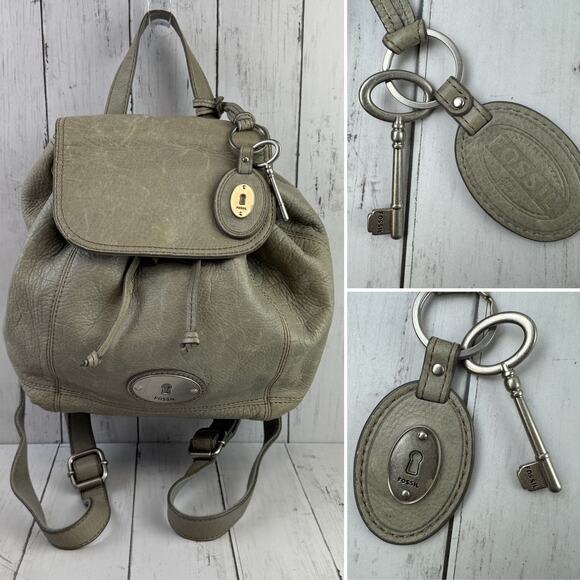VTG Fossil Gray Pebbled Leather Maddox Distressed 1954 Keyhole Key Backpack Bag